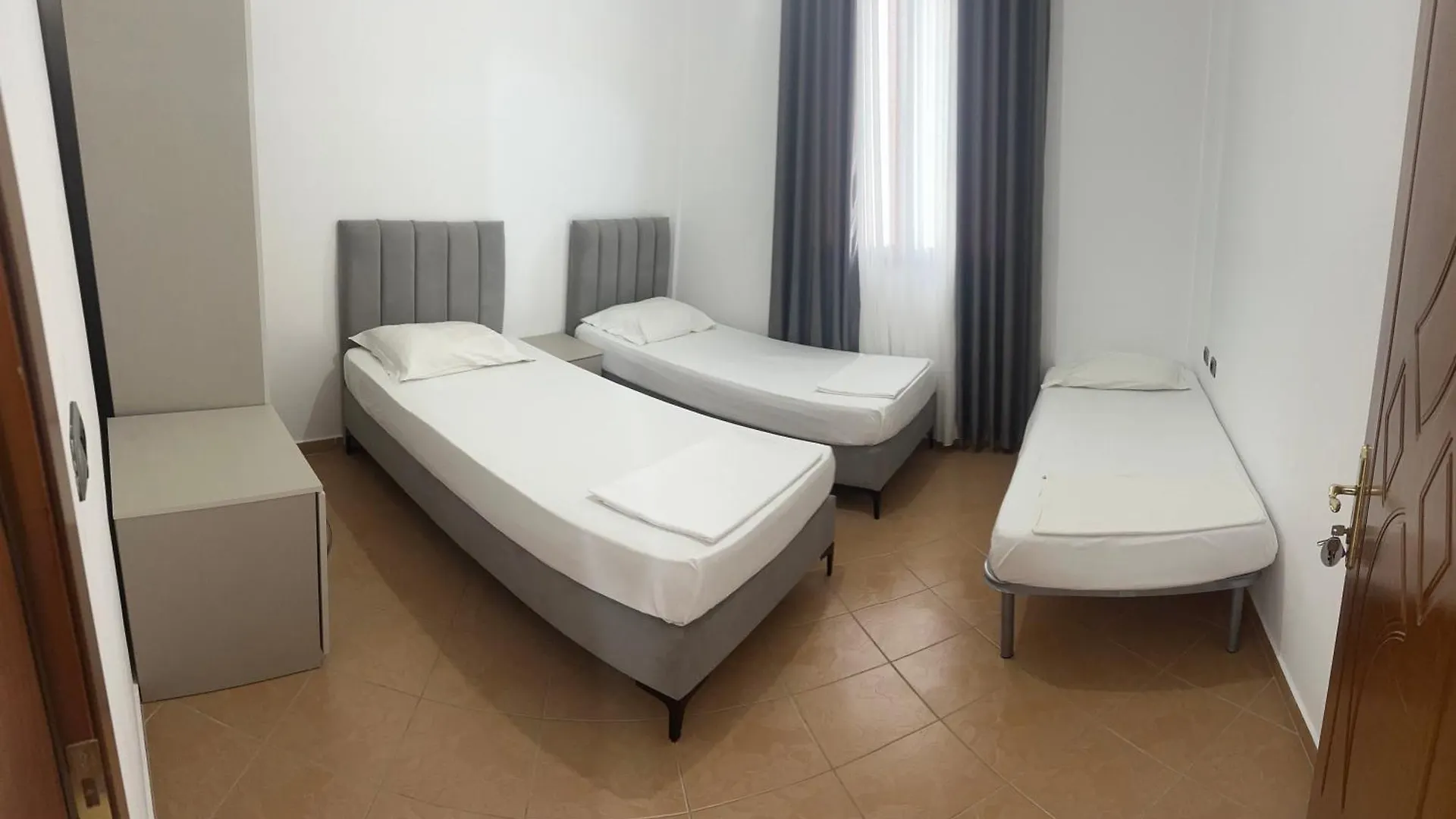 Villa Roni Durres